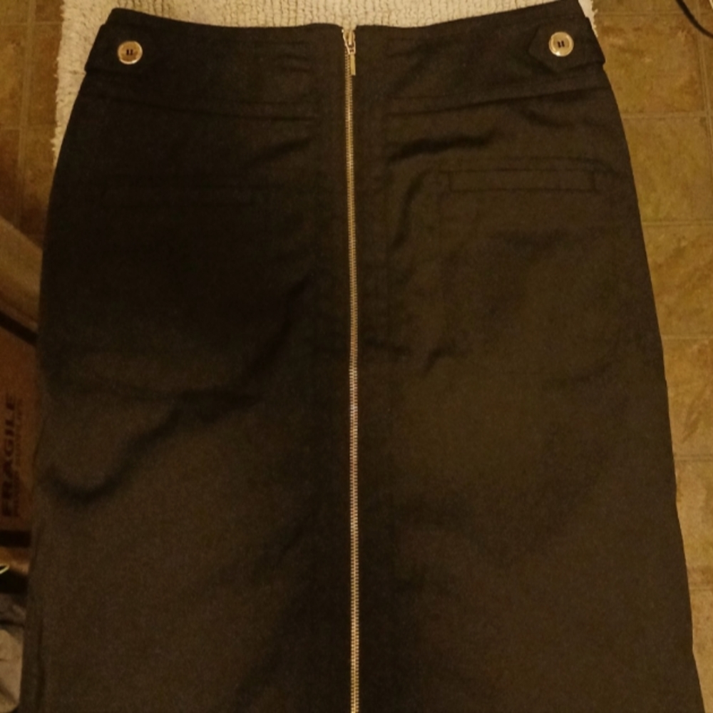Kennar Black Skirt